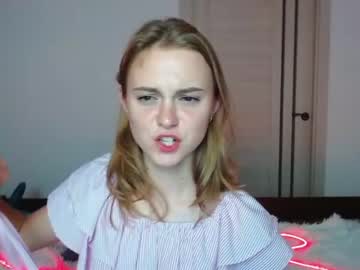 webcam girl shy_mirabel capture image #3153236