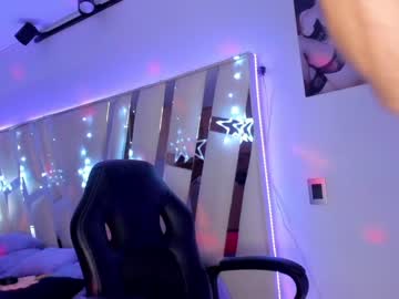 webcam tranny sado_soffy_couple capture image #347999