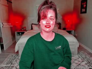 webcam girl kayribbons capture image #1528017