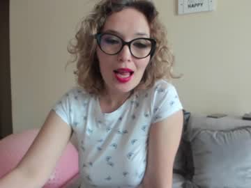 webcam girl emilymilf__ capture image #5328832