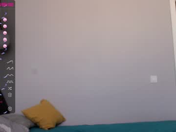 webcam girl small_blondee capture image #2716570