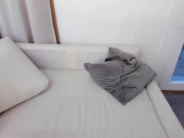 webcam girl dulceyjohn capture image #4287933