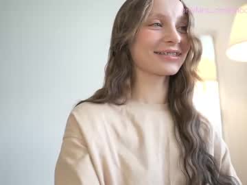 webcam girl pureangeldolores capture image #4104673