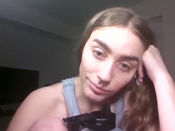webcam couple shoplift capture image #2016558