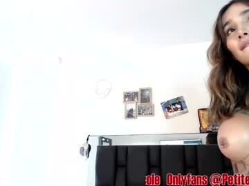 webcam tranny hornyxnicole capture image #2126648