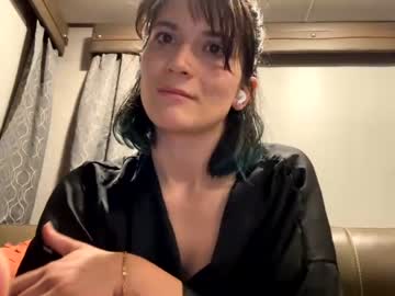 webcam girl milaboo_xoxo capture image #5472745
