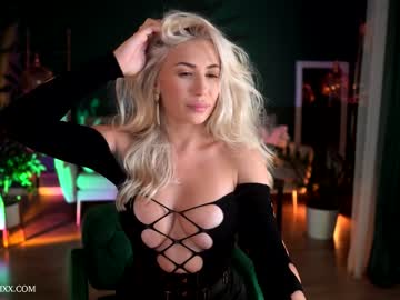 webcam girl provocatrixx capture image #4091348