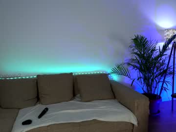 webcam girl naughtyrider69 capture image #2369379