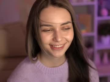 webcam girl oooops__ capture image #5274359