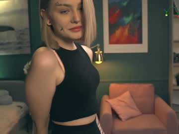 webcam girl sophiastorm capture image #1401164