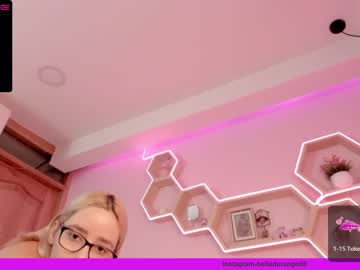 webcam girl bella_adams_ capture image #2419466