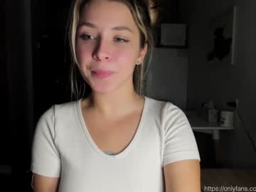 webcam girl sun_shine_baby capture image #3689194