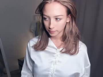 webcam girl wave_of_happy_ capture image #5502263