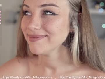 webcam girl mia_milagros capture image #3566584
