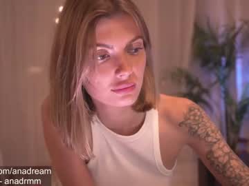 webcam girl dreamana capture image #4625923