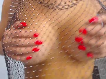webcam girl eat_mee_out capture image #4011067