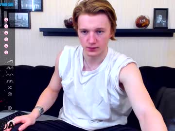 webcam man nathan_muscle_boy capture image #4833428