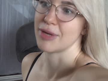 webcam girl xtina__ capture image #2027579