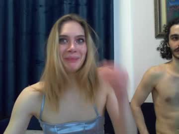 webcam couple peachcreamcouple capture image #1078912