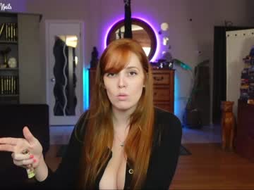 webcam girl tinatopp capture image #1545987