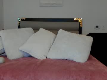 webcam girl carliescott_meow capture image #2830502