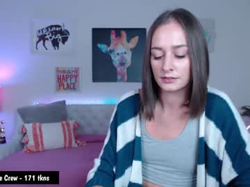 webcam girl holihurricane capture image #3778134