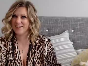 webcam girl gr8tl8kes_milf capture image #1341449