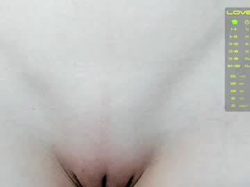 webcam girl _witch__ capture image #2641468
