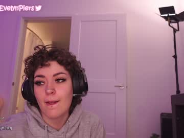 webcam girl evelynpiers capture image #3500109