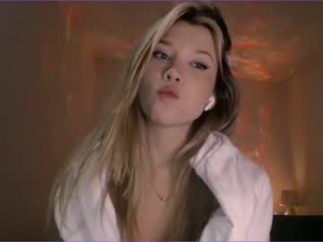 webcam girl bitter_moon capture image #4512440