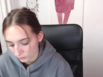 webcam girl lili_petit capture image #4373671