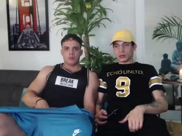 webcam man fratguysonline capture image #2447415