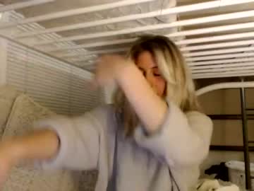 webcam girl bambis_honeypot capture image #1431990