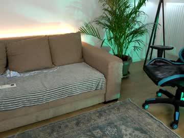 webcam girl naughtyrider69 capture image #2790386