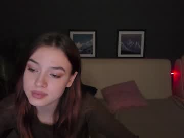webcam girl makkiato capture image #2460647