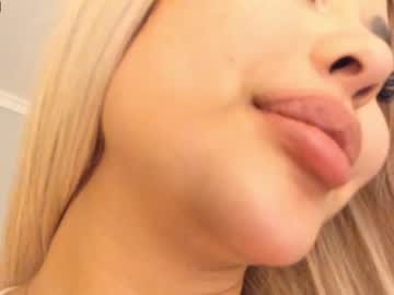 webcam girl bae_suz capture image #671438