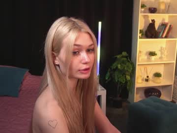webcam girl white_godness capture image #5092524