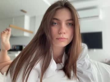 webcam girl kattyyy_catt capture image #5628772