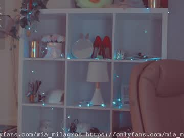 webcam girl mia_milagros capture image #1517250