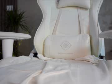 webcam girl xoxo_emma capture image #3041784
