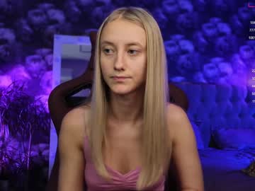 webcam girl angeellina capture image #4828506