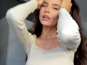 webcam girl isia_slay capture image #4652930