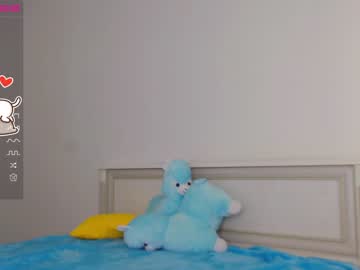 webcam girl small_blondee capture image #4357682