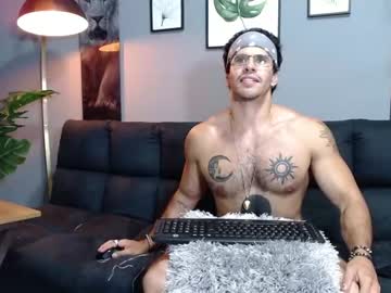 webcam man bless_my_neighbor capture image #2092486