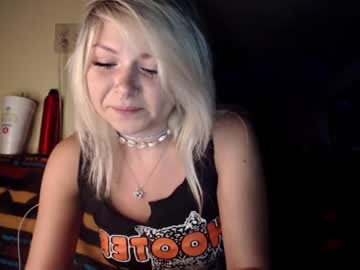 webcam girl kipsy420 capture image #4045332