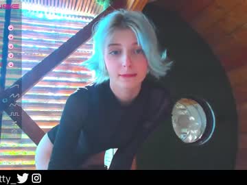 webcam girl lit1le_kitty_ capture image #3980936