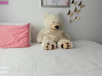 webcam girl isabelhills capture image #5418879