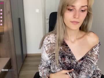 webcam girl jennygames capture image #3713014