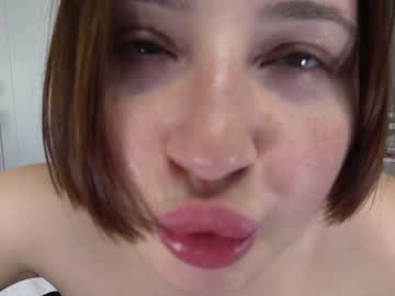 webcam girl miacalvin69 capture image #1877556
