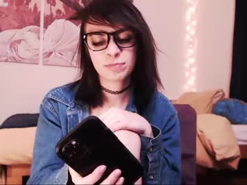 webcam girl eeeveee capture image #1506364
